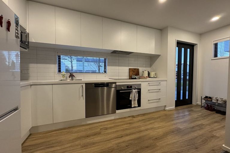 Photo of property in 1/37 Heywood Terrace, Richmond, Christchurch, 8013