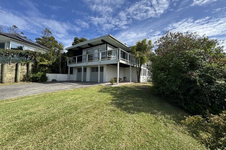 Photo of property in 7 Sykes Avenue, Hatfields Beach, Orewa, 0931