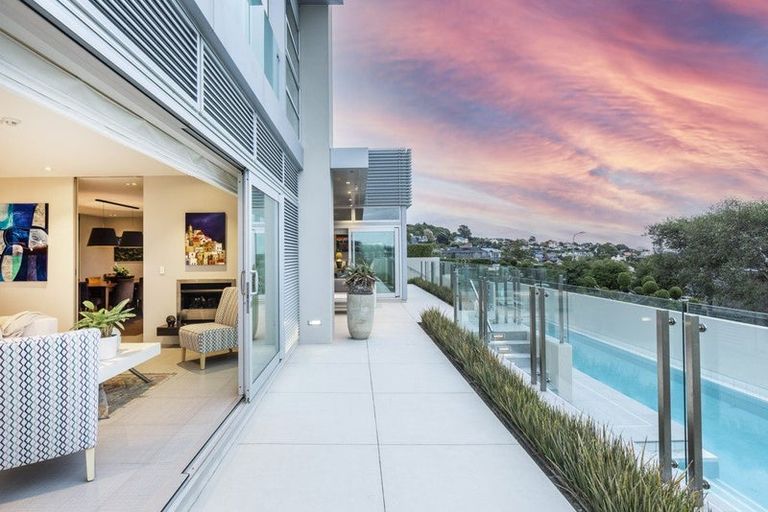 Photo of property in 50 Longhurst Terrace, Cashmere, Christchurch, 8022