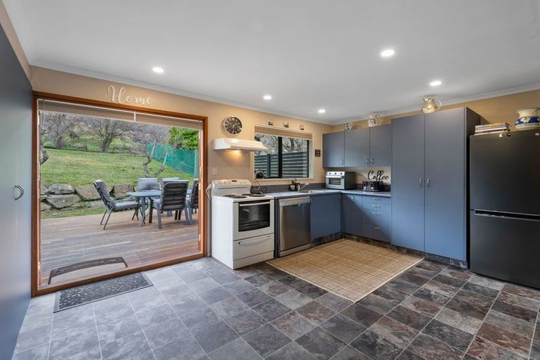 Photo of property in 26 Hazlett Street, Clyde, 9330