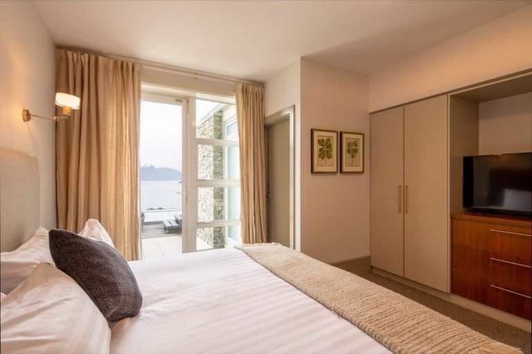 Photo of property in 55c Kent Street, Queenstown, 9300