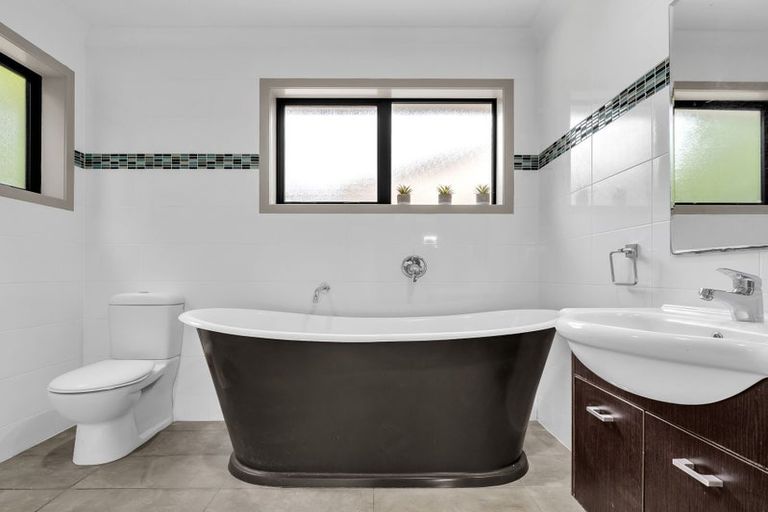 Photo of property in Parkland Estate, 35/275 Pukehangi Road, Sunnybrook, Rotorua, 3015