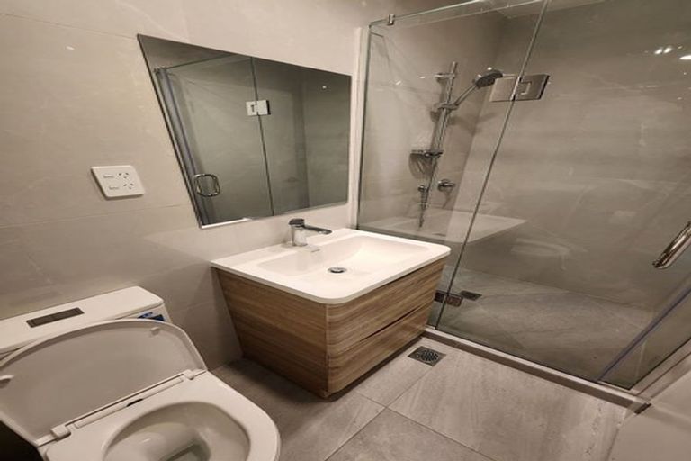 Photo of property in 2c Finnerty Avenue, Bucklands Beach, Auckland, 2014