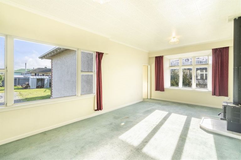 Photo of property in 124 Broughton Street, Gore, 9710