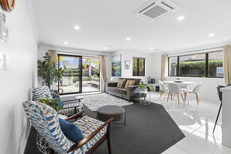 Photo of property in 15 Honiss Place, Cambridge, 3434