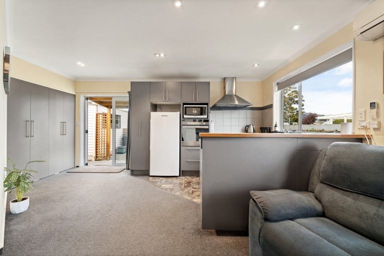 Photo of property in 10 Thames Street, Mosgiel, 9024