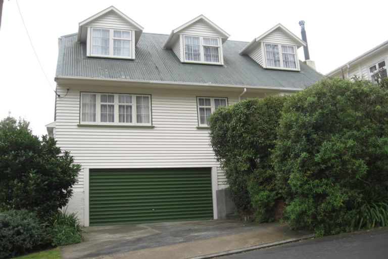 Photo of property in 9 Pimble Avenue, Karori, Wellington, 6012