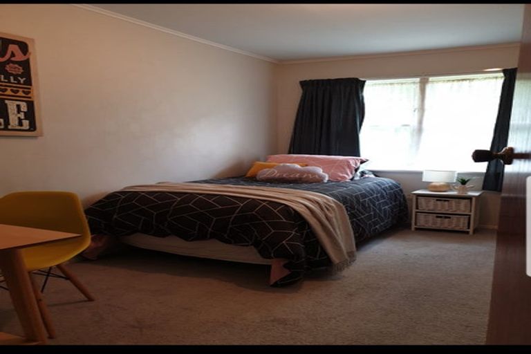 Photo of property in 30b Isabel Grove, Wainuiomata, Lower Hutt, 5014