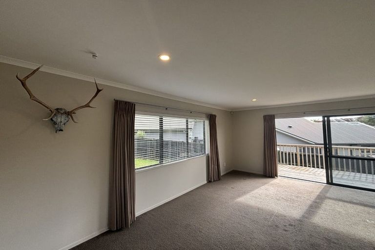 Photo of property in 12 Arthur Carwen Place, Pukekohe, 2120