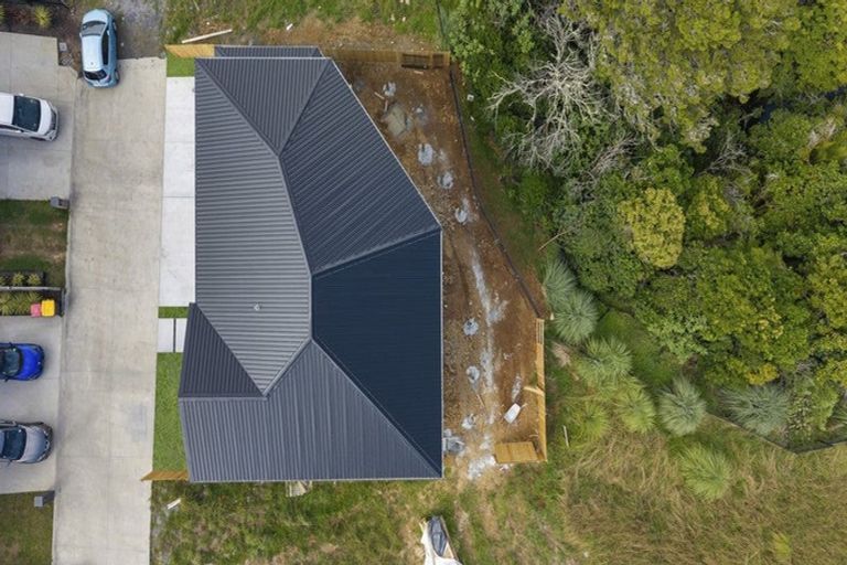 Photo of property in 5 Kakau Lane, Flat Bush, 2019