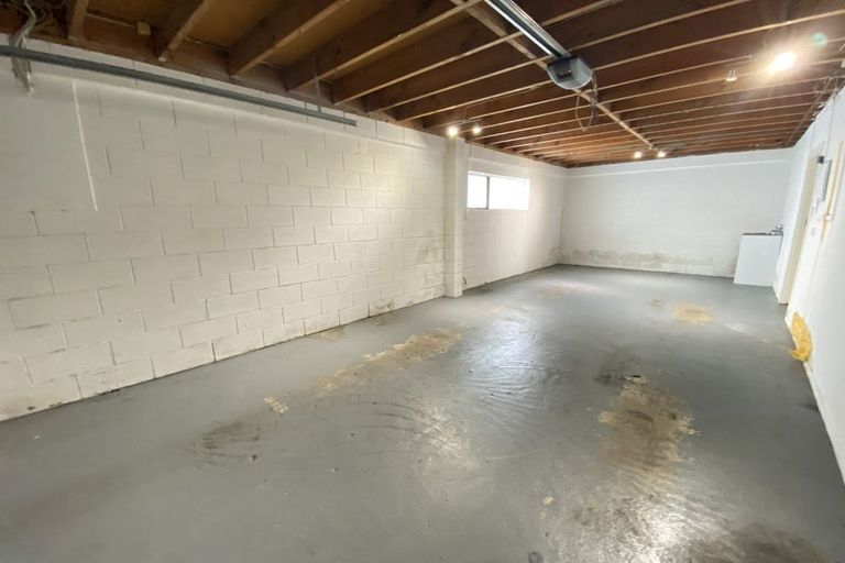 Photo of property in 36 Murvale Drive, Bucklands Beach, Auckland, 2014