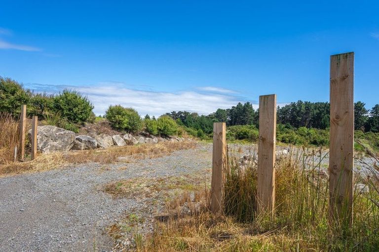 Photo of property in 2 Stetson Rise, Waikanae, 5036