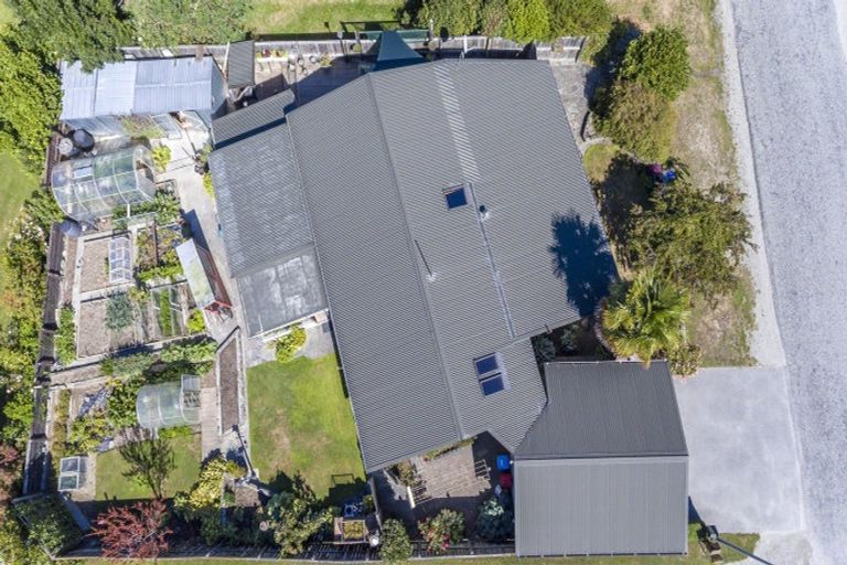 Photo of property in 17 Inverness Crescent, Arrowtown, 9302