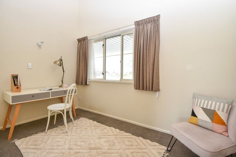 Photo of property in 3341 State Highway 2, Clareville, Carterton, 5713