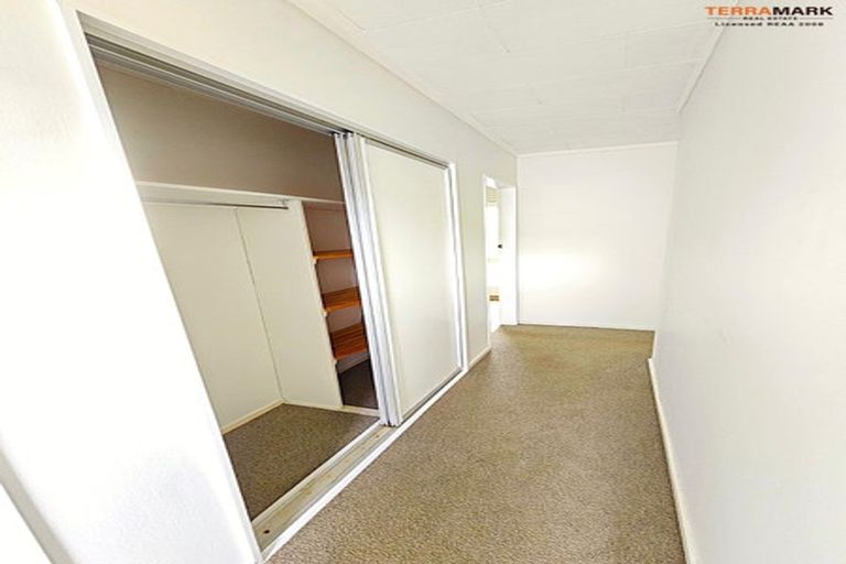 Photo of property in 9b Nevada Grove, Totara Park, Upper Hutt, 5018