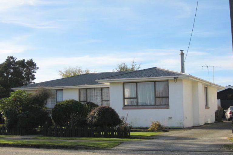 Photo of property in 10 Stuart Street, Mataura, 9712
