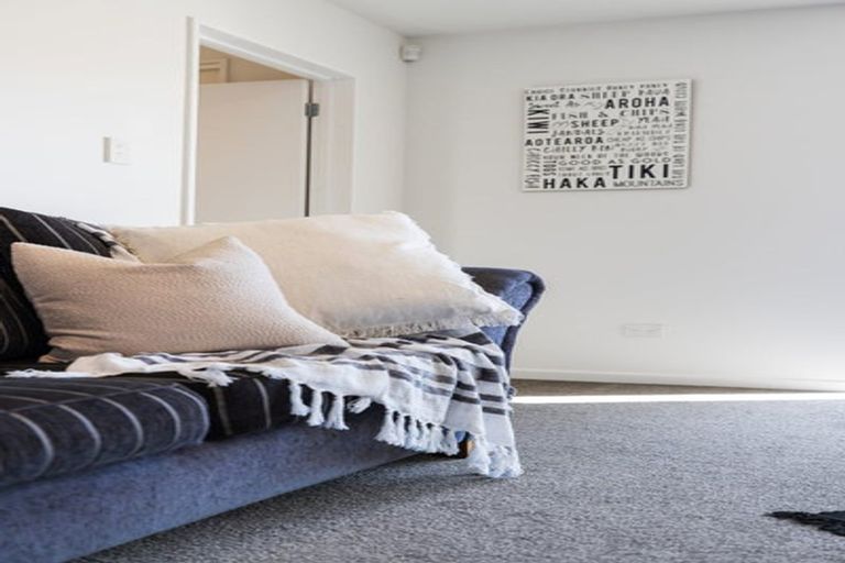 Photo of property in 4 Kilkivan Lane, Broomfield, Christchurch, 8042