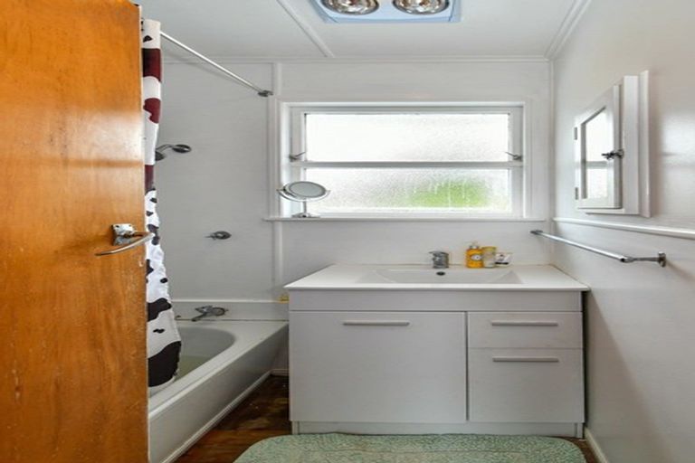 Photo of property in 1187 East Coast Road, Whakatiwai, Pokeno, 2473