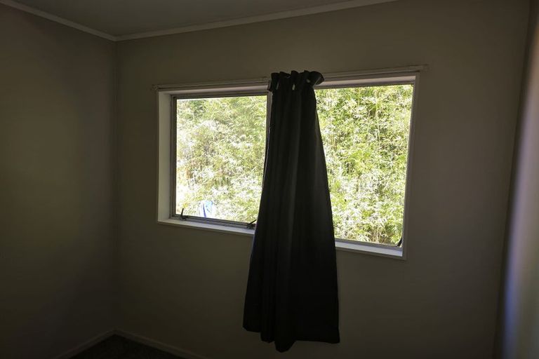 Photo of property in 4/52 Tudor Road, Henderson, Auckland, 0610