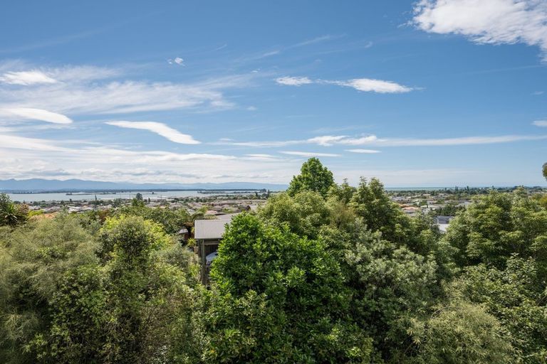 Photo of property in 17 Clairmont Heights, Stoke, Nelson, 7011