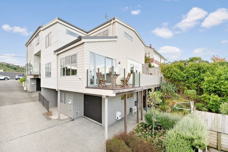 Photo of property in 36a Mandalay Terrace, Khandallah, Wellington, 6035