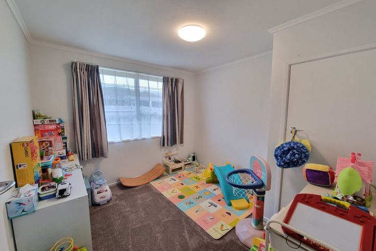 Photo of property in 2/43 Elliot Street, Howick, Auckland, 2014