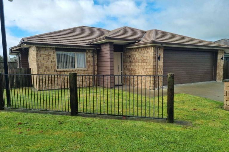 Photo of property in 1 Charlotte Crescent, Dinsdale, Hamilton, 3204