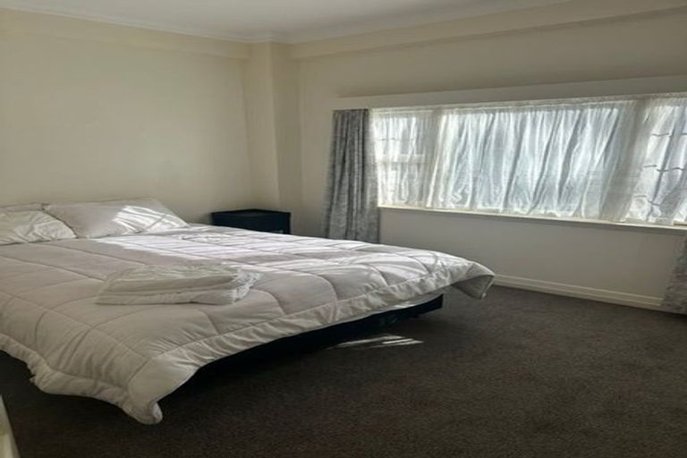 Photo of property in Elms Court Flats, 8/367 The Terrace, Te Aro, Wellington, 6011