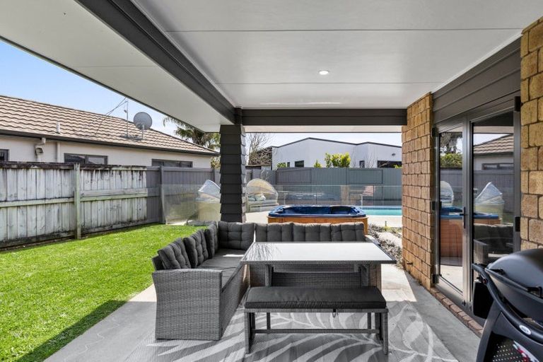 Photo of property in 115 Saint James Drive, Huntington, Hamilton, 3210