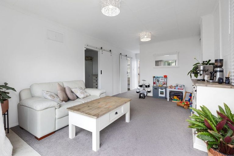 Photo of property in 240 Pukehina Parade, Pukehina, Te Puke, 3189