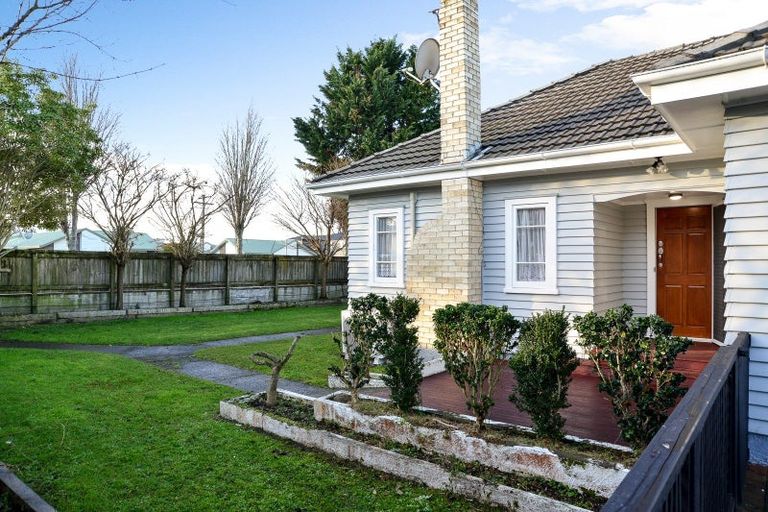 Photo of property in 24 Normandy Avenue, Melville, Hamilton, 3206