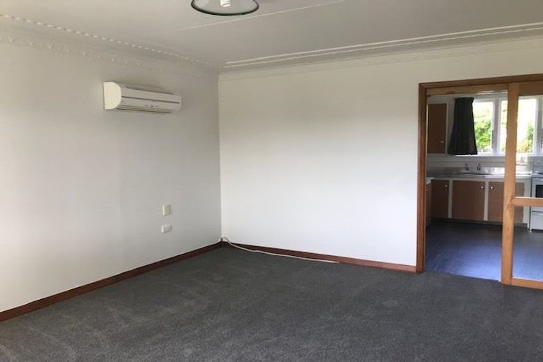 Photo of property in 121 Bay View Road, South Dunedin, Dunedin, 9012