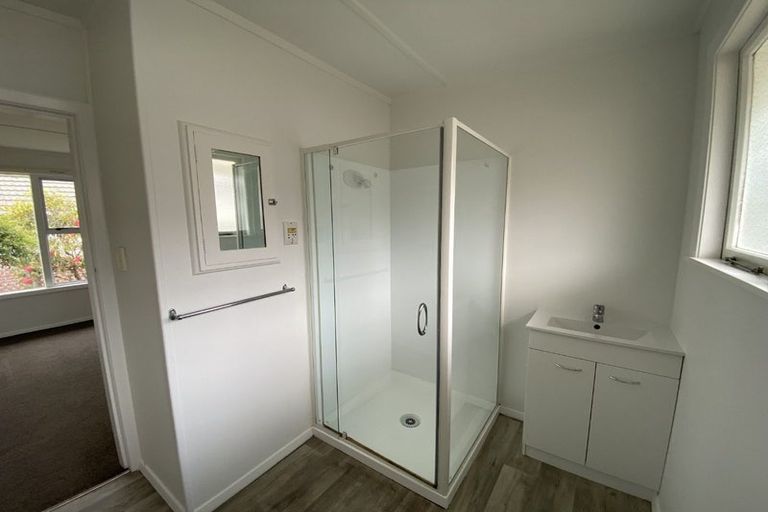 Photo of property in 2/555 Fergusson Drive, Trentham, Upper Hutt, 5018