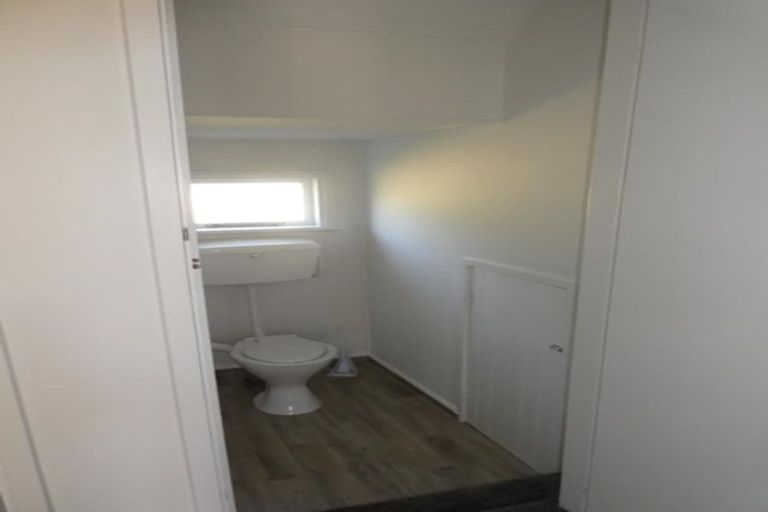 Photo of property in 57 Albertson Avenue, Port Chalmers, 9023