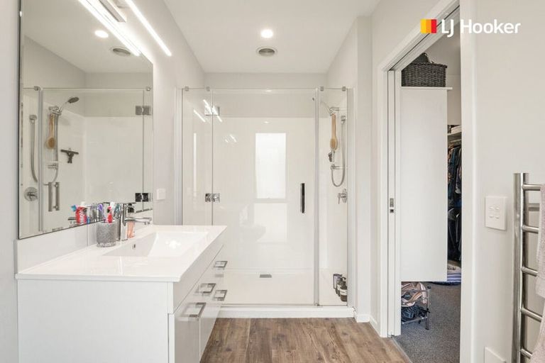 Photo of property in 103 Severn Street, Green Island, Dunedin, 9018