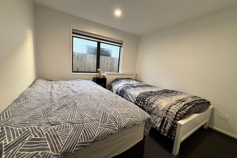 Photo of property in 5 Poutawa Lane, Clarks Beach, 2122
