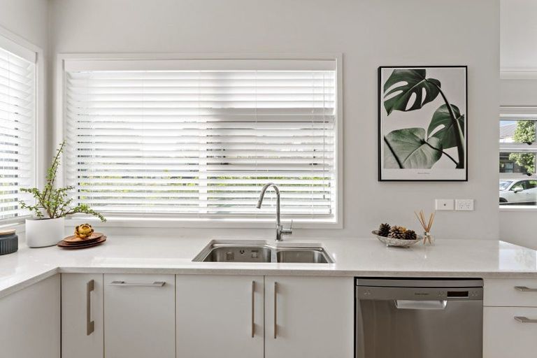 Photo of property in 7 Waiarohia Place, Hobsonville, Auckland, 0616