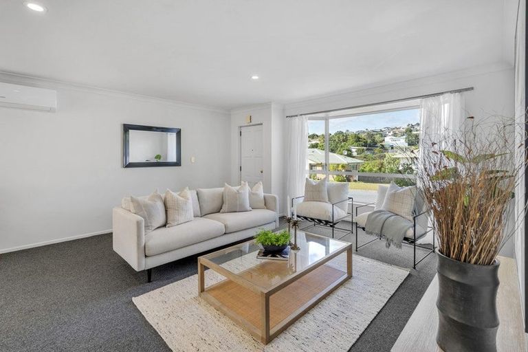 Photo of property in 43 Donald Street, Stanmore Bay, Whangaparaoa, 0932