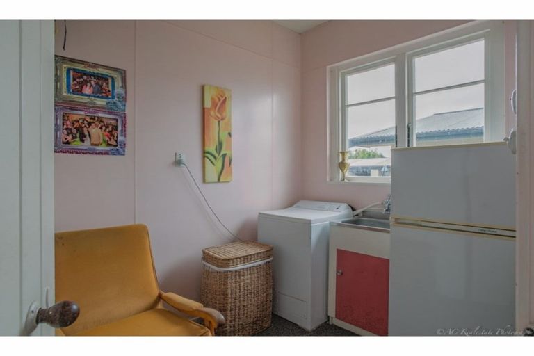 Photo of property in 12 Hertford Street, Kensington, Timaru, 7910