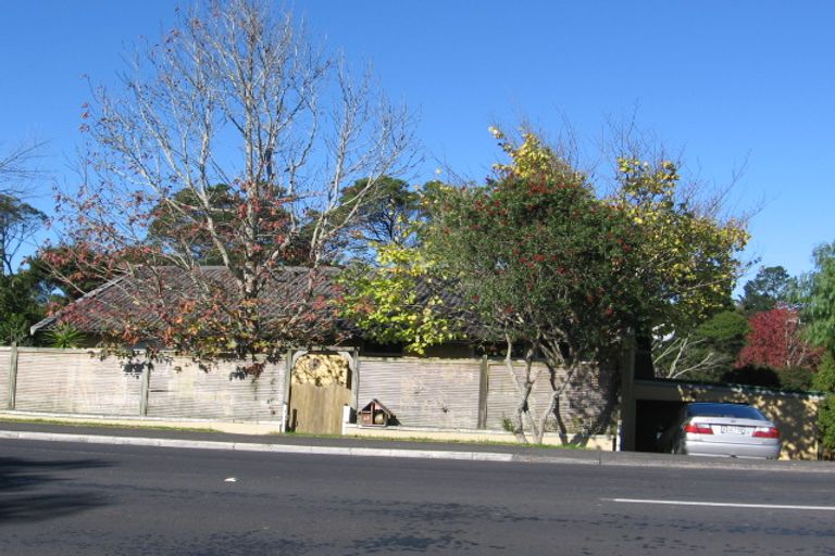 Photo of property in 22 Withers Road, Glen Eden, Auckland, 0602