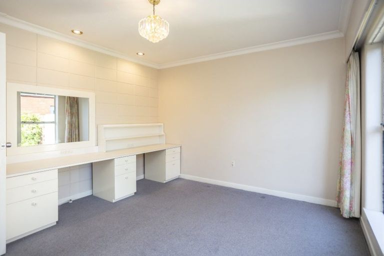 Photo of property in 64 Hamilton Avenue, Ilam, Christchurch, 8041