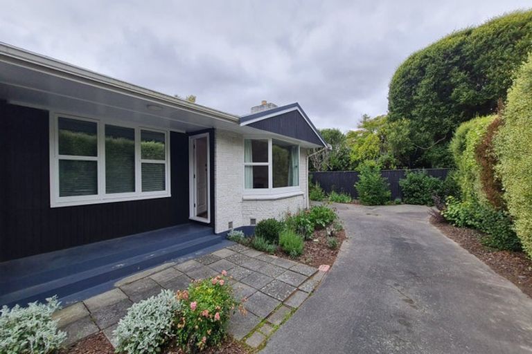 Photo of property in 2/94 Glandovey Road, Fendalton, Christchurch, 8052