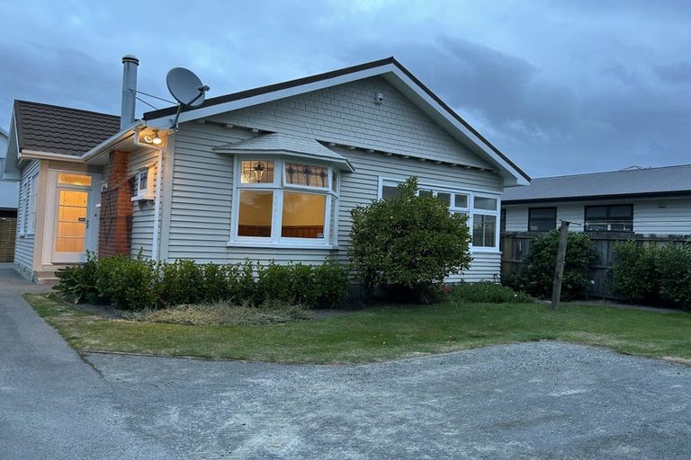 Photo of property in 75 Peverel Street, Riccarton, Christchurch, 8041
