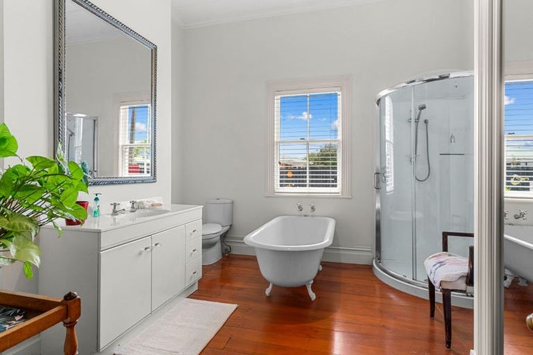 Photo of property in 10 The Braigh, Waipu, 0510