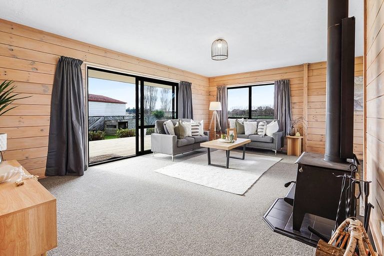 Photo of property in 43 Waterford Road, Fitzroy, Hamilton, 3206