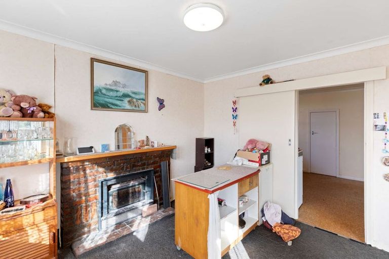 Photo of property in 39 Gloucester Street, Takaro, Palmerston North, 4412