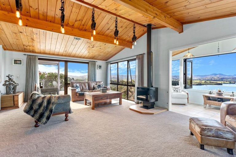 Photo of property in 84 Brick Bay Drive, Sandspit, Warkworth, 0982