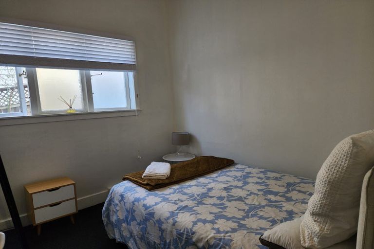 Photo of property in 2/24 West End Road, Herne Bay, Auckland, 1022