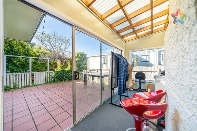 Photo of property in 75 Raukawa Street, Stokes Valley, Lower Hutt, 5019