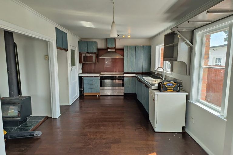 Photo of property in 3 Valentine Street, Papakura, 2110